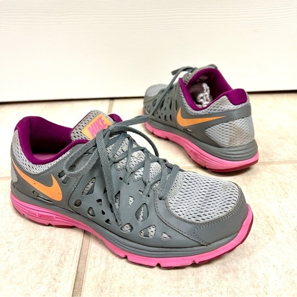 NIKE Dual Fusion Run 2 Women's Size 9 Gray pink Running Sneaker Shoes 599564-011 - Picture 2 of 9